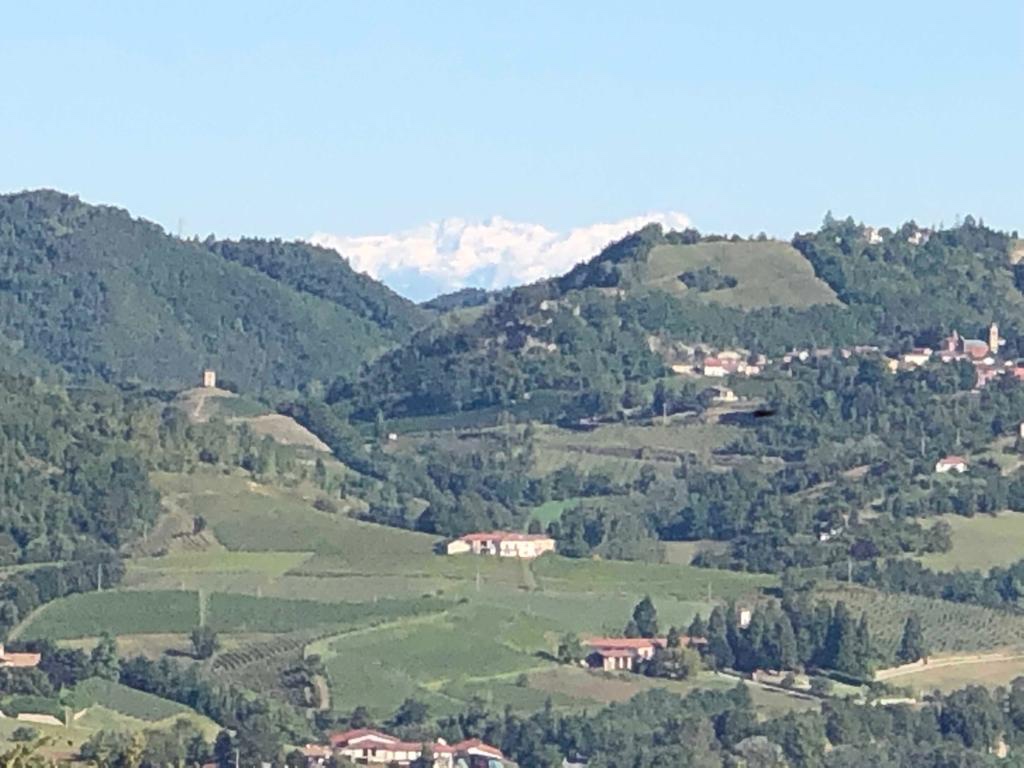 aeb09345-ca6f-4818-b012-79b05f939969